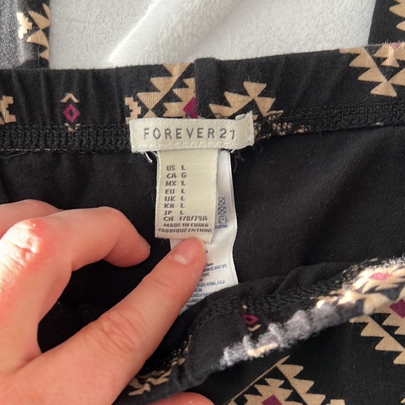 forever 21 aztec print leggings - Picture 2 of 2